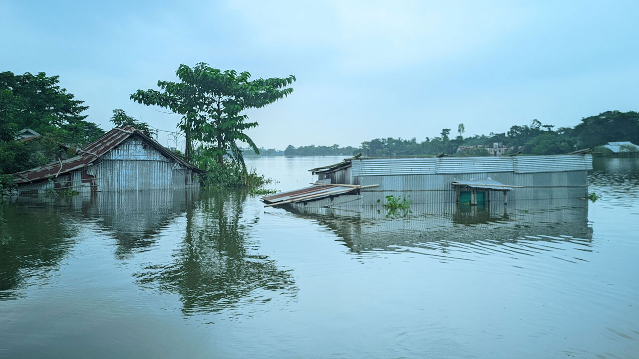 সুনামগঞ্জে তলিয়ে গেছে ২৬৭ হেক্টর ফসলি জমি, ৪৪ কোটি টাকার ক্ষয়ক্ষতি