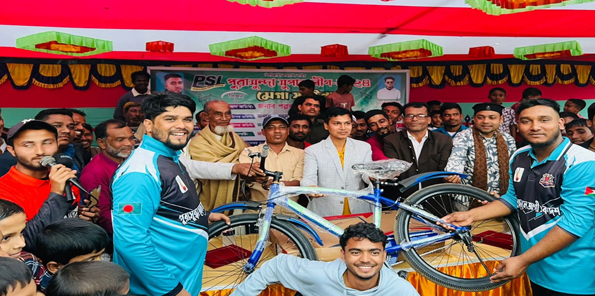 শায়েস্তাগঞ্জে সুপার লীগ ফাইনালে পুরস্কার বিতরণ ও মাঠ পরিচালনা কমিটি গঠন