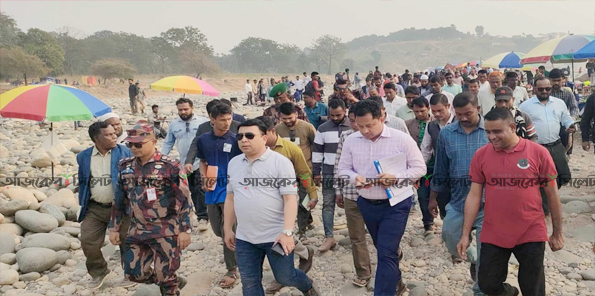 পাথর অপসারণ ও নদীর নাব্যতা বৃদ্ধির সুপারিশ
