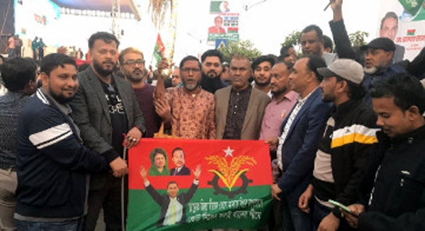 নেতাকে বরণে সিলেট থেকে ঢাকামুখী বিএনপি নেতাকর্মী