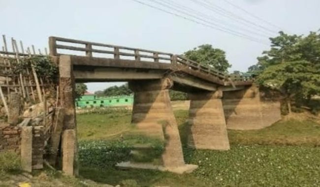 জগন্নাথপুরে এক ব্রীজে ভোগান্তিতে ২৫ গ্রামবাসী