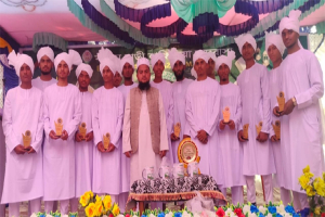 দোয়ারাবাজারে বাগানবাড়ী হাফিজিয়া মাদ্রাসার পাগড়ী প্রদান অনুষ্ঠান