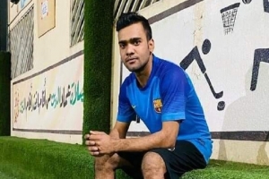 ট্রাকের ধাক্কায় প্রাণ গেল ফুটবলারের 