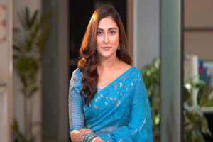 কার মনে জায়গা চাইলেন মেহজাবীন?