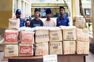 কোম্পানীগঞ্জে ভারতীয় বিস্কুটসহ আটক ২
