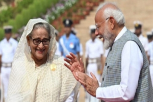 কড়া নিরাপত্তায় বিশেষ বাংলোতে আছেন হাসিনা