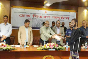 শ্রম আইন সংশোধনের উদ্যোগ নেয়া হয়েছে : শ্রমমন্ত্রী