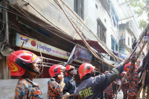 ভূমিকম্পে সাতজনের প্রাণহানী