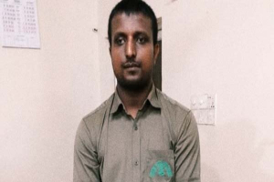 ফেঞ্চুগঞ্জে ট্রেনের টিকিট কালোবাজারি, একজনের কারাদণ্ড