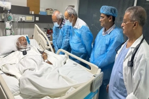 মঈন খান হাসপাতালে ভর্তি, দেখতে গেলেন বিএনপির ভারপ্রাপ্ত মহাসচিব