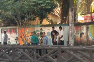 পুলিশ লাইনে দিনে দুপুরে আড়াই লাখ ছিনতাই