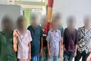 দক্ষিণ সুরমায় তীর শিলং জুয়ার আসরে অভিযান, আটক ৮
