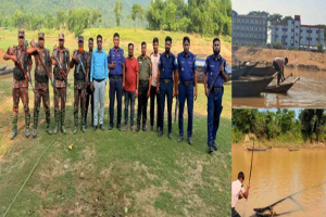 জৈন্তাপুরে রাংপানি নদীতে অবৈধ বালু উত্তোলন, ১৫ বারকি নৌকা জব্দ
