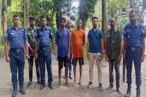 শ্রীমঙ্গলে অবৈধভাবে বালু উত্তোলনের দায়ে দুই যুবকের কারাদণ্ড