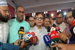 চামড়া খাতের বিদ্যমান দুর্বলতাগুলো চিহ্নিত করা হয়েছে : বাণিজ্যমন্ত্রী চামড়া খাতের বিদ্যমান দুর্বলতাগুলো চিহ্নিত করা হয়েছে : বাণিজ্যমন্ত্রী