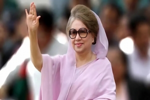 বারে বারে ফিরে আসেন বেগম খালেদা জিয়া