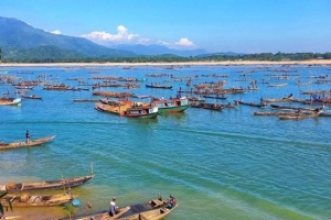 যাদুকাটা নদীতে অবাধে চলছে চাঁদাবাজি