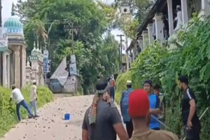 সিলামে দুপক্ষের সংঘর্ষে তরুণ নিহত সিলামে দুপক্ষের সংঘর্ষে তরুণ নিহত
