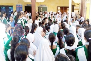 শিক্ষাপ্রতিষ্ঠানে বাড়ছে 'অস্থিরতা'