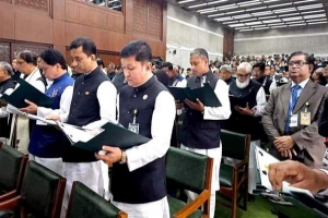 শপথ নিলেন সিলেটের নবনির্বাচিত ১৯ এমপি