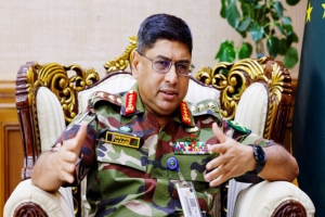 সেনাবাহিনী অবাধ ও নিরপেক্ষ নির্বাচনে সরকারকে সহযোগিতায় প্রস্তুত : সেনাপ্রধান