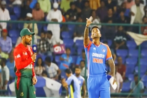 সিরিজে সমতা ফেরানোর লক্ষ্যে ফিল্ডিংয়ে বাংলাদেশ