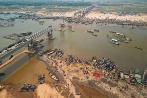 সুনামগঞ্জে শতকোটি টাকার বালুমহাল, ইজারা নিয়ে বিএনপির দুইপক্ষের দ্বন্দ্ব