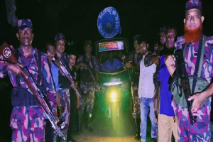 সিলেট সীমান্তে পুশইন ঠেকাতে বিজিবির হাই অ্যালার্ট সিলেট সীমান্তে পুশইন ঠেকাতে বিজিবির হাই অ্যালার্ট