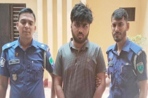 বিশ্বনবী (স.) কে নিয়ে কটুক্তি, যুবক গ্রেফতার