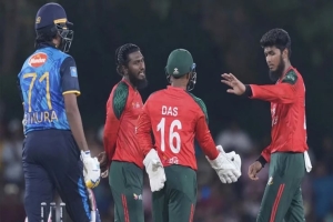 ছন্দে ফিরলেন লিটন, সমতায় ফিরল টাইগাররা