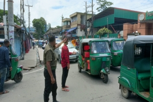 পুলিশ শূণ্য নগরী, দায়িত্ব পালন করছে আনসার