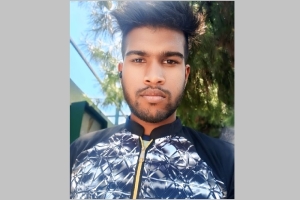 গ্রিসে খু ন হওয়া রাজার লা শে র অপেক্ষায় পরিবা