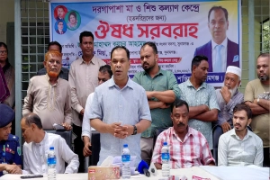 মাত্র ৬ মাসে দেশের ইতিহাসে এত জনপ্রিয় প্রধানমন্ত্রী ছিল না: এমপি কয়ছর মাত্র ৬ মাসে দেশের ইতিহাসে এত জনপ্রিয় প্রধানমন্ত্রী ছিল না: এমপি কয়ছর