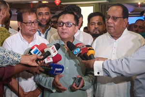 জ্বালানি সংকট কাটাতে দুই বছর সময় দরকার: বাণিজ্যমন্ত্রী জ্বালানি সংকট কাটাতে দুই বছর সময় দরকার: বাণিজ্যমন্ত্রী