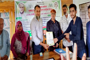 সংবেদনশীল মানুষ হতে হলে বই পড়তে হবে : যু্গ্ম সচিব মোস্তফা মোরশেদ