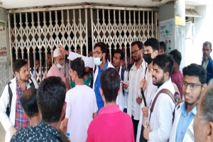 ‘কমপ্লিট শাটডাউনে’ ওসমানী মেডিকেলের চিকিৎসকরা
