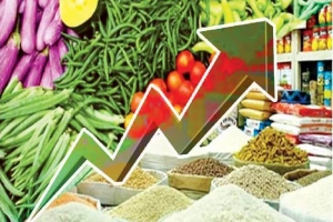 রমজানের আগেই 'ঊর্ধ্বমুখী' দ্রব্যমূল্য