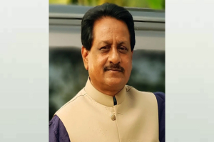 আদালতে আত্মসমর্পণ করলেন উপজেলা আ.লীগের সাধারণ সম্পাদক আদালতে আত্মসমর্পণ করলেন উপজেলা আ.লীগের সাধারণ সম্পাদক