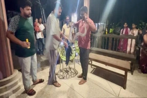 শ্রীমঙ্গলে বাসা থেকে অজগর উদ্ধার শ্রীমঙ্গলে বাসা থেকে অজগর উদ্ধার