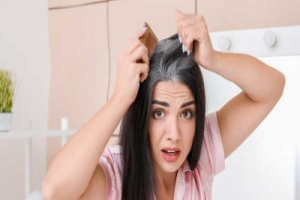 সাদা চুল কালো করার উপায়
