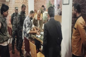 নগরীর কয়েকটি রেস্টুরেন্টে অভিযানে ৬০ হাজার টাকা জরিমানা