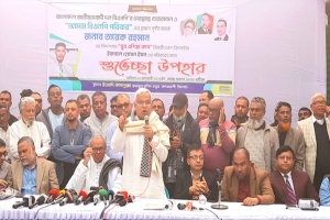 তারেক রহমান শুধু রাজনীতি করেন না, তিনি সাধারণ মানুষের পাশে থাকেন : ডা. জাহিদ হোসেন