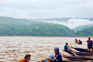  বৃষ্টি আর পাহাড়ি ঢলে বৃদ্ধি পেয়েছে নদ নদীর পানি