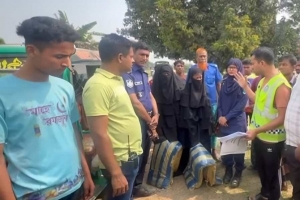 হবিগঞ্জে ১২ কেজি গাঁজা উদ্ধার: নারী সহ আটক ৪