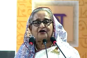 ভাষার মাসের প্রথমদিন বইমেলার উদ্বোধন করলেন প্রধানমন্ত্রী