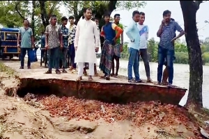 গোয়াইনঘাটে দুই দফা বন্যায় বেশি ক্ষতিগ্রস্ত যোগাযোগ ব্যবস্থা