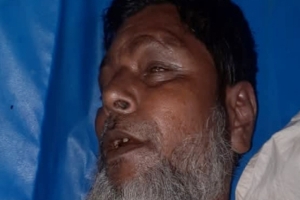 চা শ্রমিকদের গাড়িতে না তোলায় চালককে পিটিয়ে হত্যা