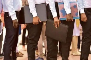 ম্যানেজার নেবে ইস্টার্ন ব্যাংক
