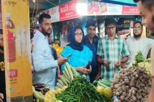 ওসমানীনগরে অতিরিক্ত মুনাফার বিরুদ্ধে প্রশাসনের ভ্রাম্যমান আদালত, জরিমানা
