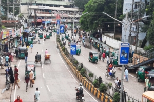 গণঅভ্যুত্থানের পর স্বাভাবিকে ফিরছে নগর
